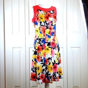 Perceptions petite MP vibrant floral dress